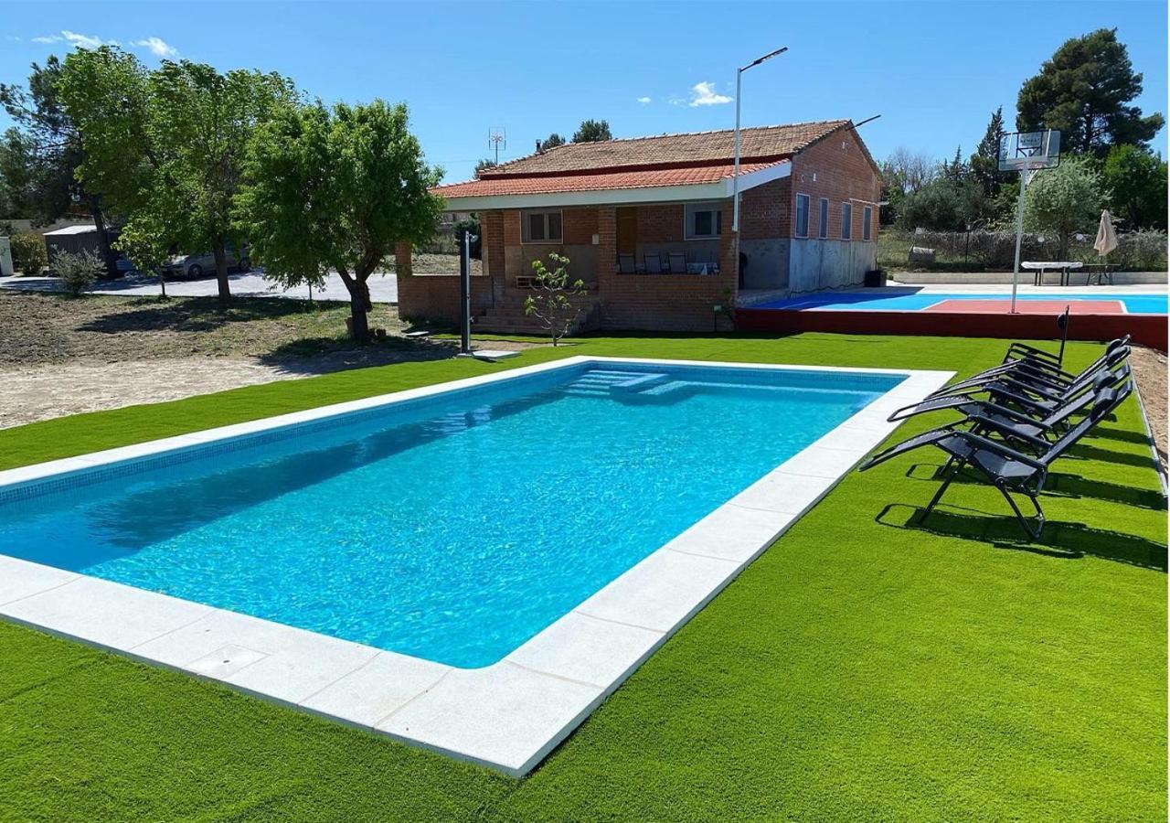Casa Con Piscina, Villa Alarilla Fuentiduena de Tajo Exterior foto